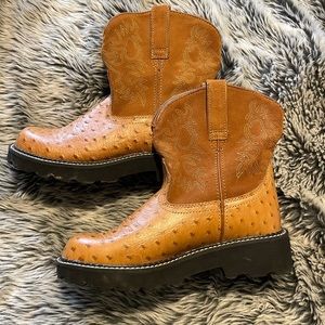 Women’s ariat boots. Worn once. Size 7